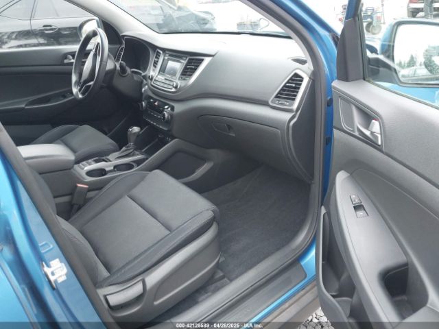 KM8J3CA24GU037886 Hyundai Tucson Sport