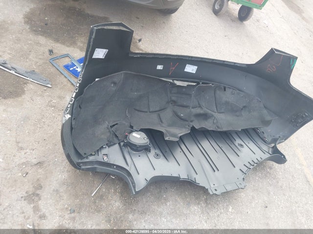 Tesla 2024 2024 5YJ3E1EB2RF792469 Image 12