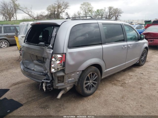 2C4RDGEG0JR150658 Dodge Grand Caravan Gt