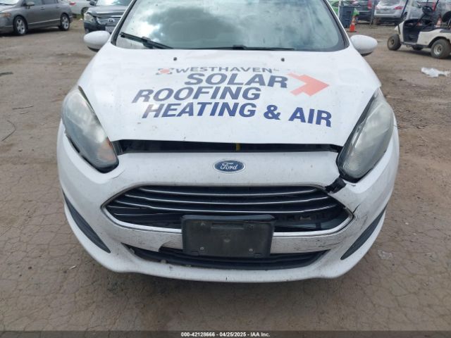 3FADP4EJ0JM143122 Ford FIESTA SE