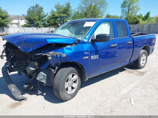 1C6RR7FT9HS785181 RAM 1500 Express  4x4 6'4 Box
