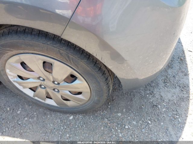 3KPA25AB5KE215783 KIA Rio 5-door S