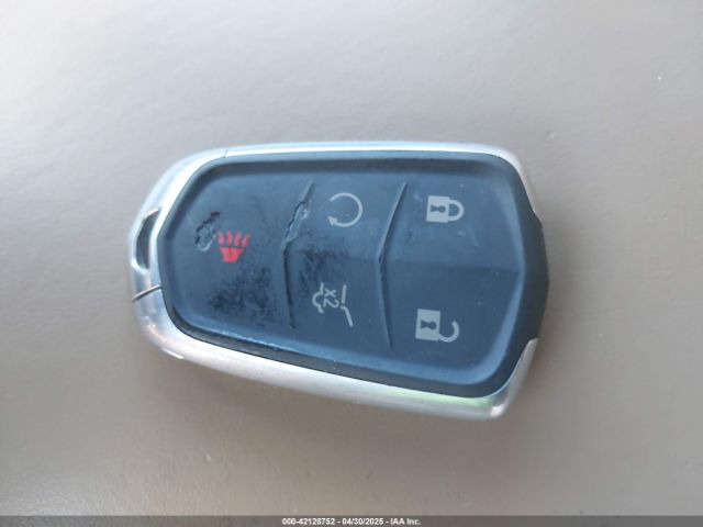 2017 CADILLAC XT5 1GYKNFRSXHZ198153 Photo 10