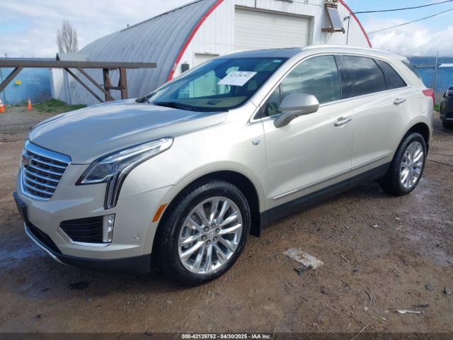 2017 CADILLAC XT5 1GYKNFRSXHZ198153 Photo 1