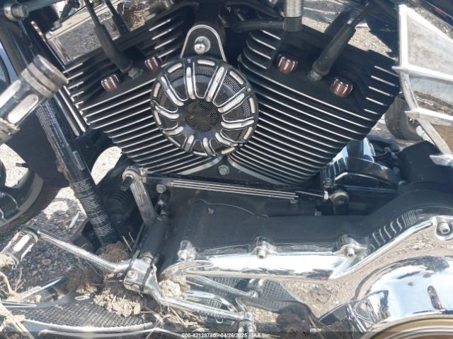 2014 HARLEY-DAVIDSON FLHX 1HD1KBM17EB614518 Photo 8