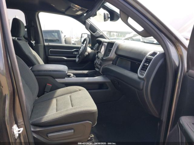1C6SRFFT1KN732525 RAM 1500 Big Horn/lone Star  4x4 5'7 Box