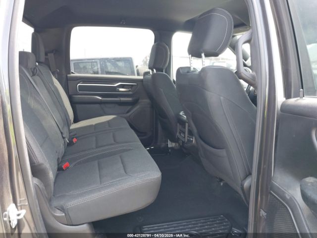 1C6SRFFT1KN732525 RAM 1500 Big Horn/lone Star  4x4 5'7 Box