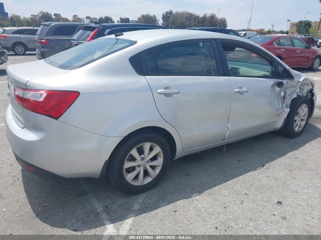 KIA dohc gamma 2014 KNADN4A33E6416032 Image 4