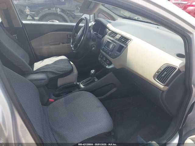 KIA dohc gamma 2014 KNADN4A33E6416032 Image 5