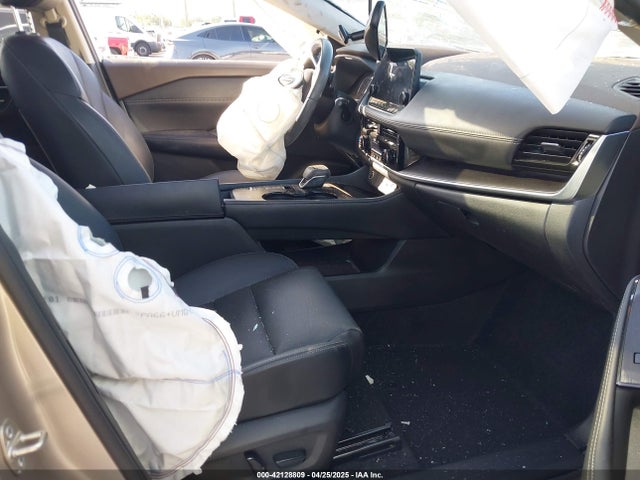 JN8AT3CA6MW020858 Nissan Rogue Sl Fwd