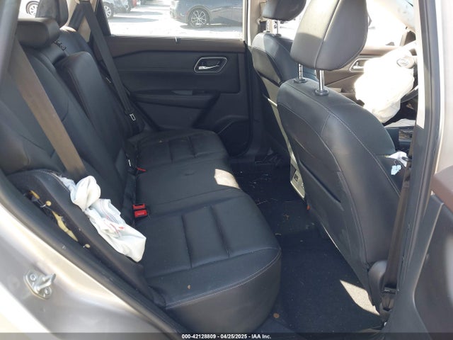 JN8AT3CA6MW020858 Nissan Rogue Sl Fwd