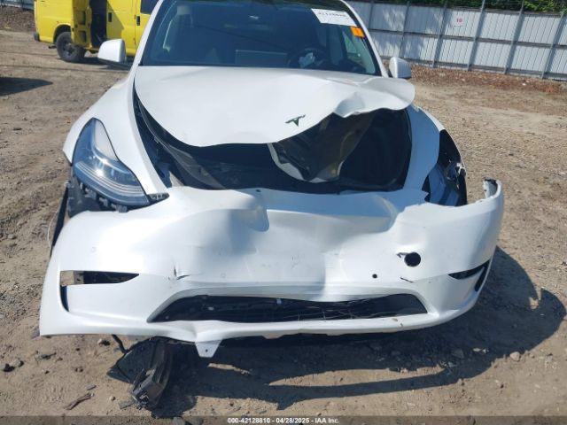 2021 TESLA MODEL Y 5YJYGDED4MF192824 Photo 5