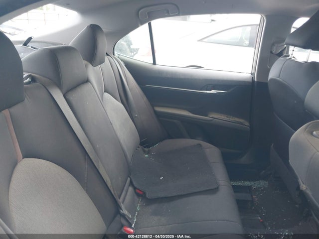 4T1B11HK9JU593252 Toyota CAMRY LE