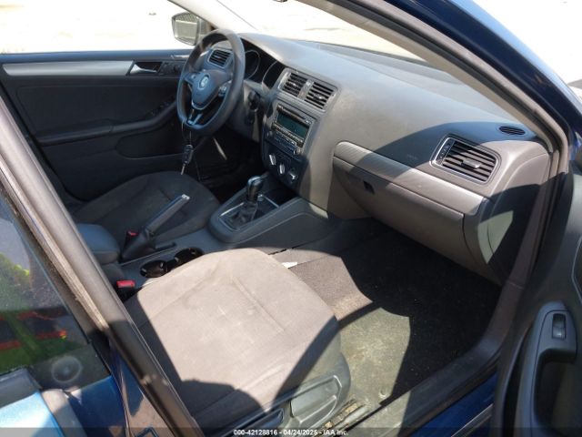 3VWD17AJ1FM270114 Volkswagen Jetta 1.8t Se