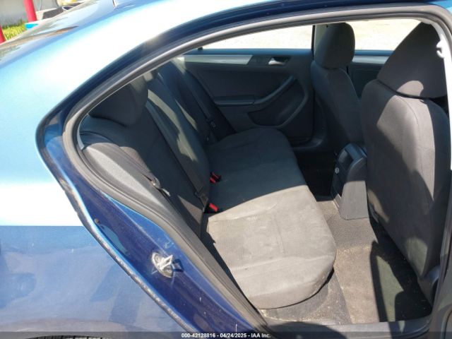 3VWD17AJ1FM270114 Volkswagen Jetta 1.8t Se