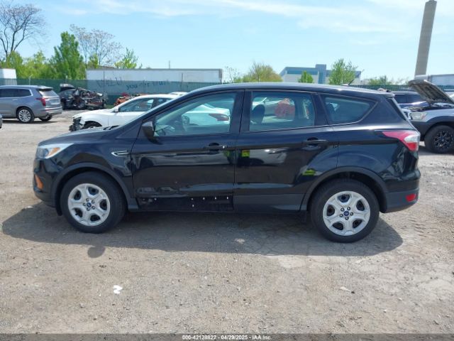 1FMCU0F76HUB98377 Ford ESCAPE S