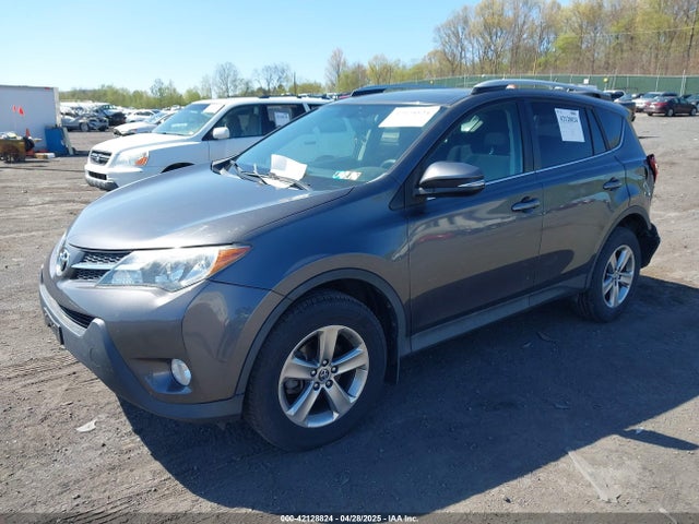 2T3RFREV3FW249086 Toyota Rav4 Xle