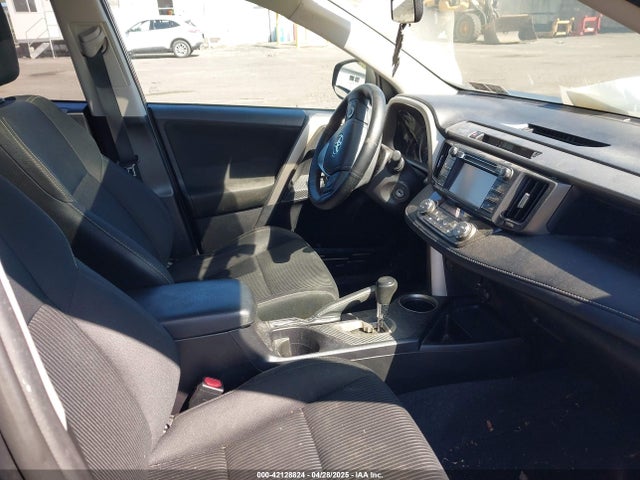 2T3RFREV3FW249086 Toyota Rav4 Xle