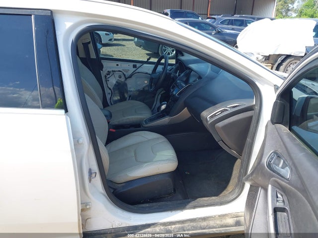 Ford 2015 2015 1FADP3N28FL200338 Image 5