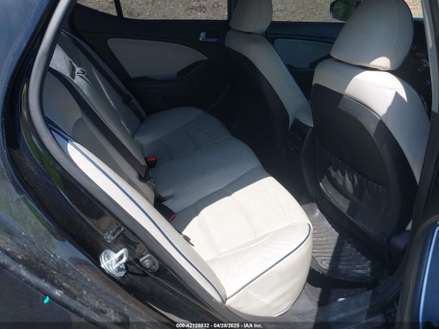 KNAGN4AD6F5084858 KIA Optima Hybrid Ex