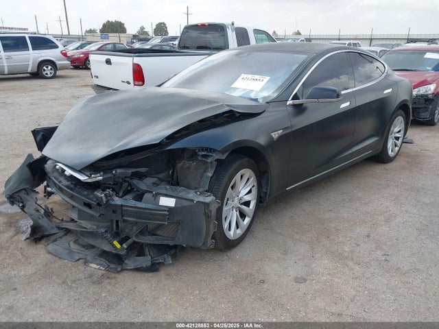 2016 TESLA MODEL S 5YJSA1E26GF155606 Photo 1