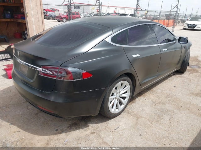 2016 TESLA MODEL S 5YJSA1E26GF155606 Photo 3