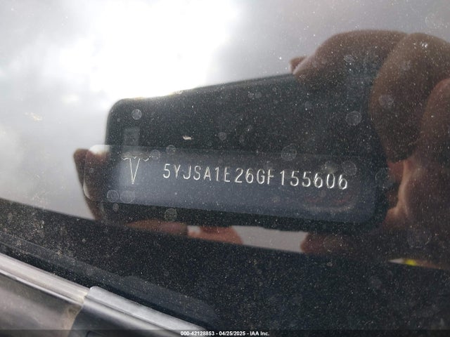 2016 TESLA MODEL S 5YJSA1E26GF155606 Photo 8