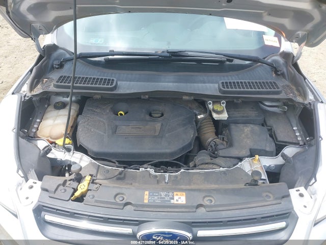 1FMCU0G93FUB70209 Ford ESCAPE SE