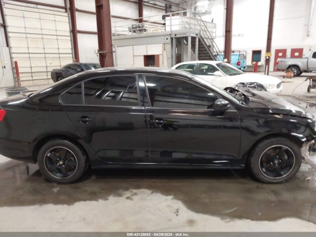 3VWD17AJXFM285954 Volkswagen Jetta 1.8t Se