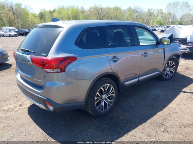 2017 MITSUBISHI OUTLANDER JA4AZ2A31HZ052303 Photo 3