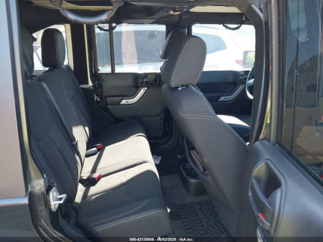 1C4BJWFG0HL732314 Jeep Wrangler Unlimited Rubicon 4x4
