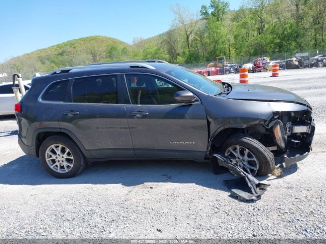 1C4PJMCS3GW134007 Jeep Cherokee Latitude