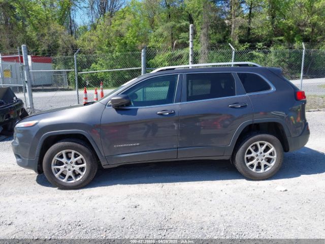 1C4PJMCS3GW134007 Jeep Cherokee Latitude