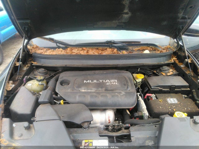 1C4PJLCB1EW231178 Jeep Cherokee Latitude