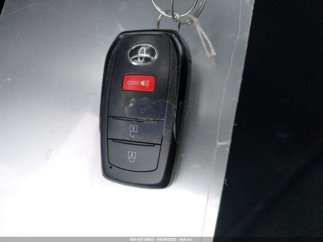 JTDACAAU2R3019020 Toyota Prius Le