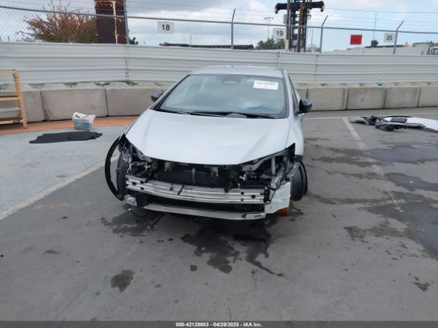 JTDACAAU2R3019020 Toyota Prius Le