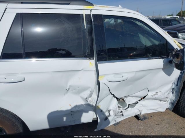 1FMJU1RG7PEA18082 Ford Expedition Timberline