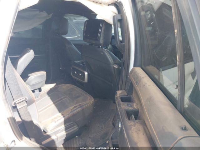 1FMJU1RG7PEA18082 Ford Expedition Timberline