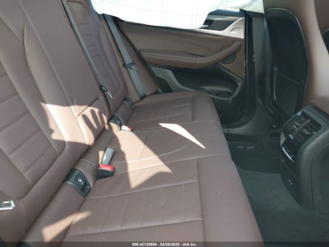 5UX53DP08R9V36583 BMW X3 Xdrive30i