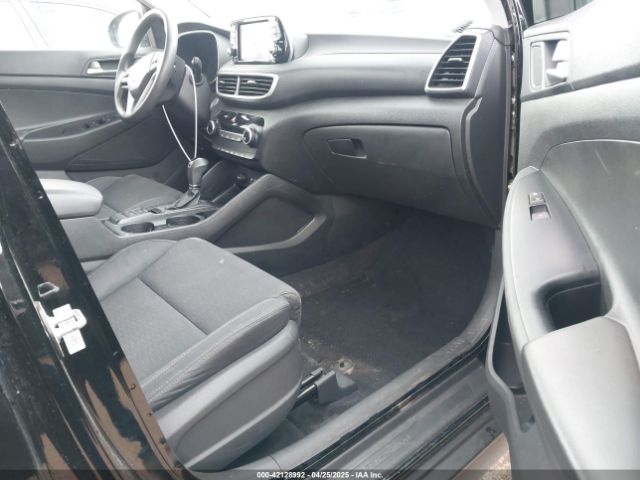 KM8J33A42LU141871 Hyundai Tucson Value