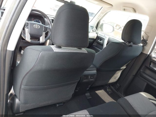 JTEBU5JR7K5710800 Toyota 4RUNNER SR5