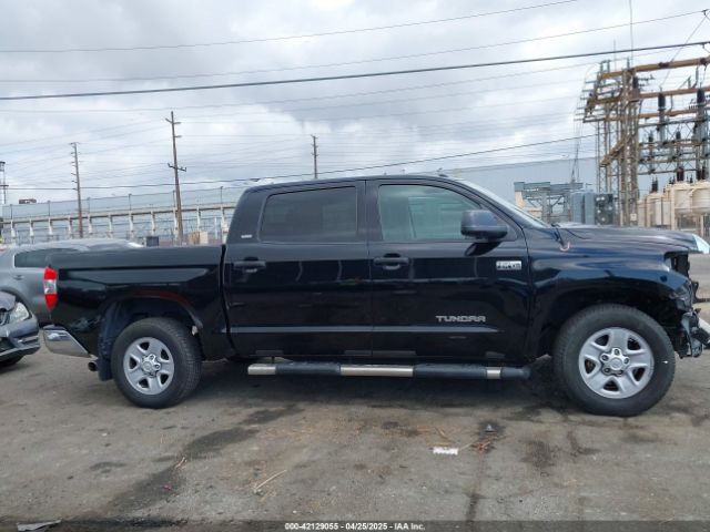 5TFEY5F13JX237165 Toyota Tundra Sr5 5.7l V8