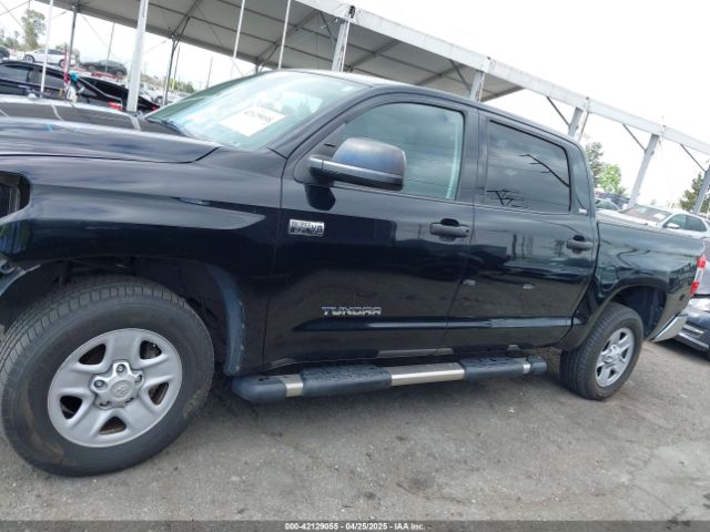 5TFEY5F13JX237165 Toyota Tundra Sr5 5.7l V8