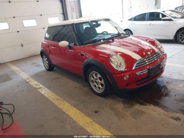 2005 MINI COOPER WMWRC33585TC59865 Photo 0