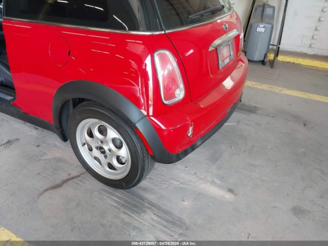 2005 MINI COOPER WMWRC33585TC59865 Photo 5