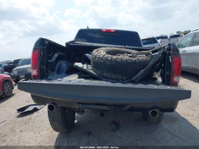 1C6RR6MT5FS784703 RAM 1500 Sport