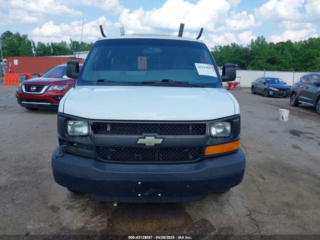 Chevrolet Express 2500 Work Van 2016 1GCWGAFF3G1130463 Image 13