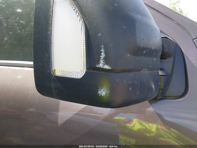 1N6AA1F49JN514304 Nissan Titan Xd Sv Gas