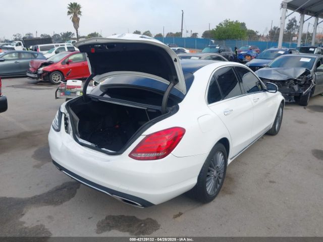55SWF4KB8FU011559 Mercedes-Benz C 300 4matic/luxury 4matic/sport 4matic