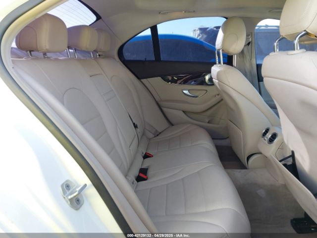 55SWF4KB8FU011559 Mercedes-Benz C 300 4matic/luxury 4matic/sport 4matic